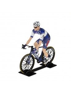 1:18  COUREUR QUICK...