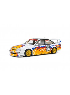 1:18 OPEL OMEGA EVO 500...