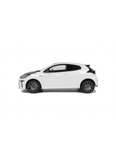 1:18 GRMN YARIS RALLY PACKAGE PLATINIUM WHITE PEARL 2022