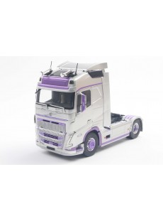 1:24 VOLVO TRUCKS FH...