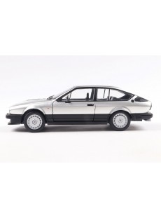 1:18 ALFA ROMEO GTV6 SILVER 1984