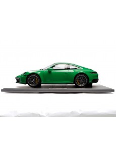 1:8 PORSCHE 911 (992) CARRERA 4S 2020