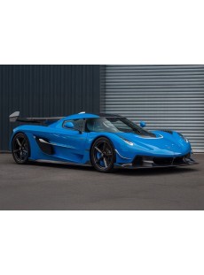 1:18 KOENIGSEGG JESKO...