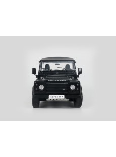 1:18 LAND ROVER DEFENDER 90...