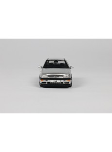 1:43 VOLKSWAGEN GOLF MKIII...