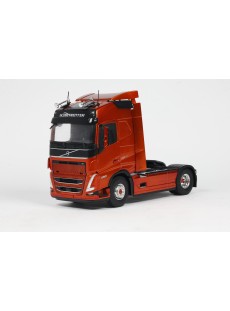 1:24 VOLVO TRUCKS FH GLOBETROTTER XL GOLDEN RED METALLIC 2023