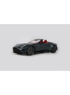 1:18 ASTON MARTIN VANTAGE...