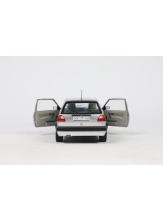 1:18 VOLKSWAGEN GOLF 2 GTI...